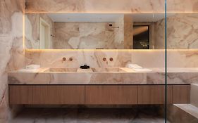 Privilege Hotel & Spa